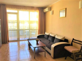 Apartment in Central Plaza